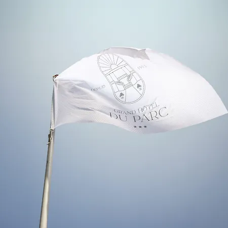 ホテル Grand Du Parc 3*